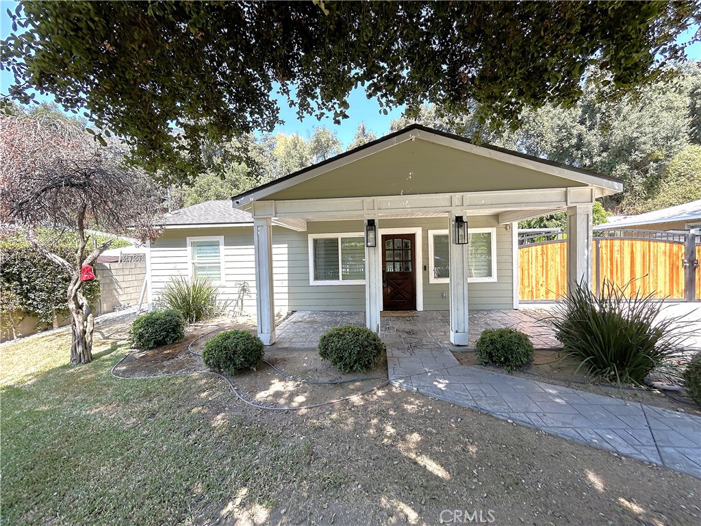 Welcome to this beautifully remodeled single-story home for rent in the
heart of San Dimas. Offering 1,643 square feet of modern living space, this
property features four spacious bedrooms and two stylishly updated
bathrooms, all enhanced with central air and heating for year-round
comfort. In addition, a private ADU on the property provides approximately
400 square feet of living space, complete with one bedroom, one bathroom,
and its own separate kitchen and dining area, making it perfect for
extended family or guests.The main home has been fully upgraded with wood
floors throughout, recessed lighting, fresh interior paint, and
energy-efficient double-pane windows adorned with custom shutters. The
living room showcases built-in entertainment cabinetry, while each bedroom
is equipped with ceiling fans. Bathrooms have been tastefully remodeled
with new vanities, fixtures, decorative tile showers, and elegant finishes.
The gourmet kitchen is a true showpiece, offering marble countertops, a
custom tile backsplash, stainless steel appliances, ample cabinet space, a
walk-in pantry, and a chandelier that adds a touch of
sophistication.Outside, the home is equally impressive. The fenced front
yard is beautifully landscaped and includes a welcoming porch. A large
driveway easily accommodates four or more cars, while the backyard has been
finished with decorative pavers, creating an inviting space for
entertaining. The ADU also includes attached garage space for additional
storage.This property combines comfort, style, and functionality in one
ideal package. Conveniently located near San Dimas Avenue and Foothill
Boulevard, it offers easy access to local shopping, dining, and major
freeways.
SCHOOL DISTRICT: Bonita Unified School District
UTILITIES: Tenant pays all
LANDSCAPING: Tenant billed $60 monthly
PET POLICY: Small pets may be allowed. Submit photos w/applications