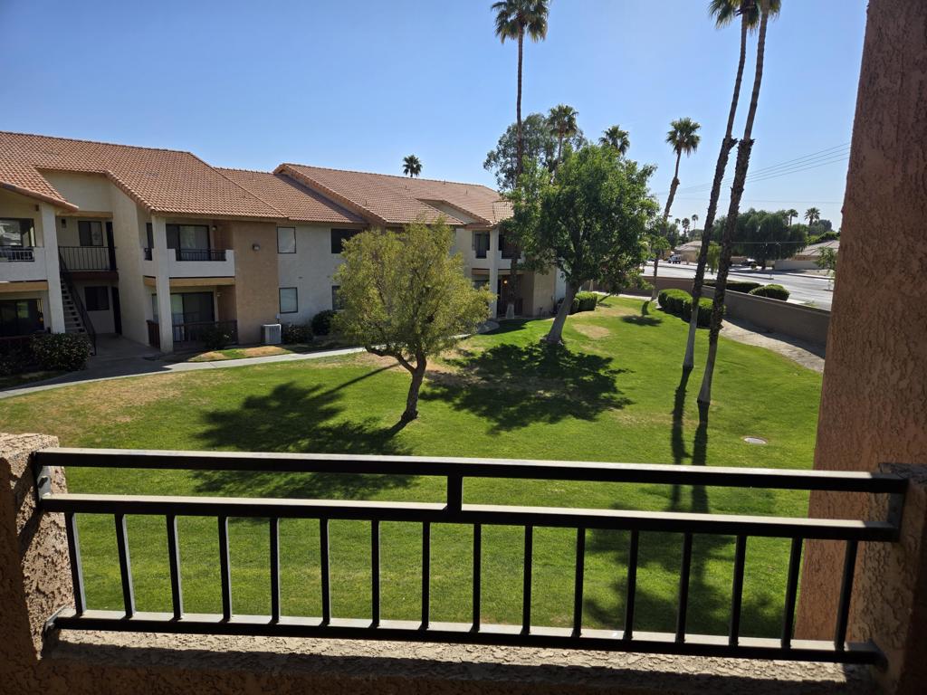 78650 Avenue 42 1612