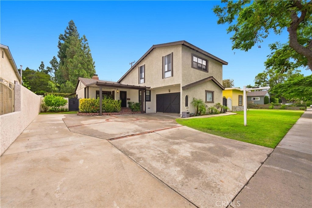 946 S Mccloud