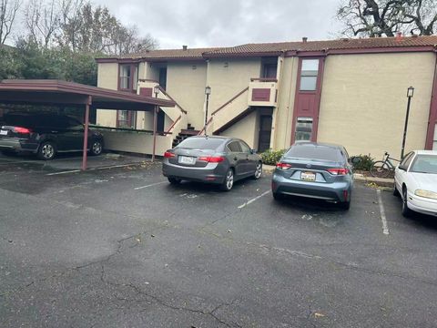 Photo of 1391 Monument Blvd, Concord, CA 94520 (MLS # 41120155)