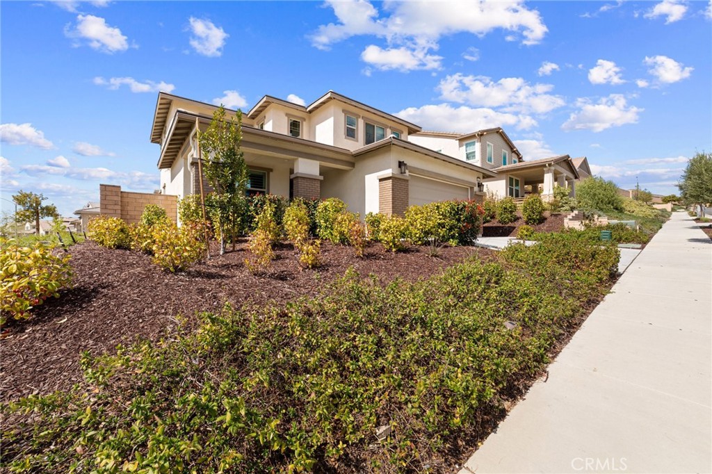 39601 Lupine Drive
