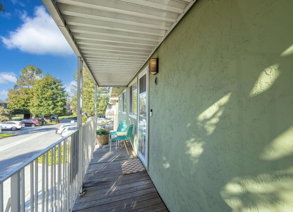 4460 Diamond Street 4