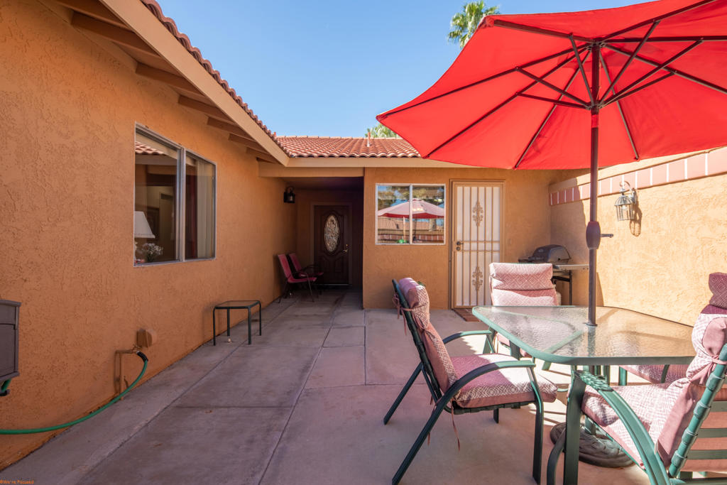 49189 Russell Lane