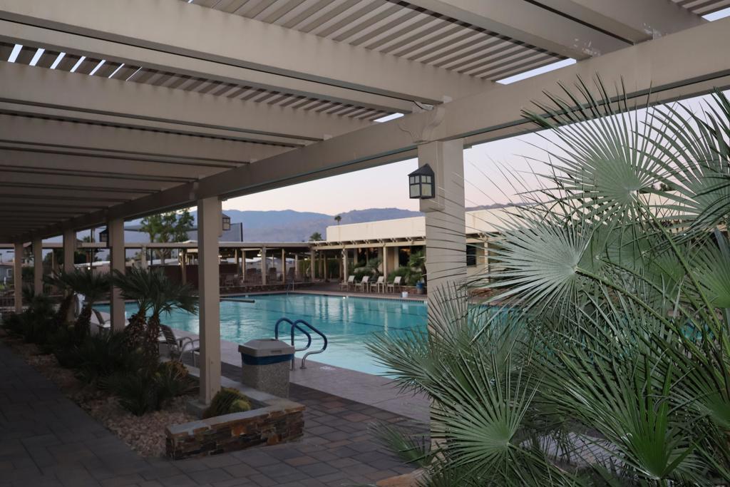 Palm Desert Greens - Manufactured In Park