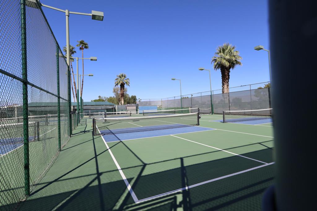 Palm Desert Greens - Manufactured In Park