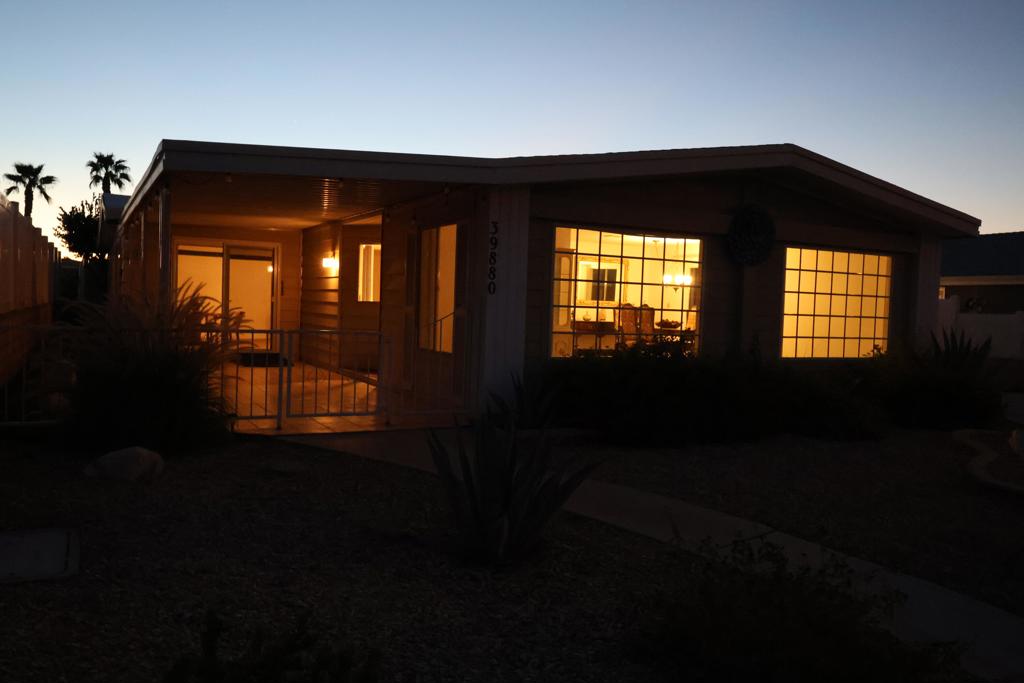 Palm Desert Greens - Manufactured In Park