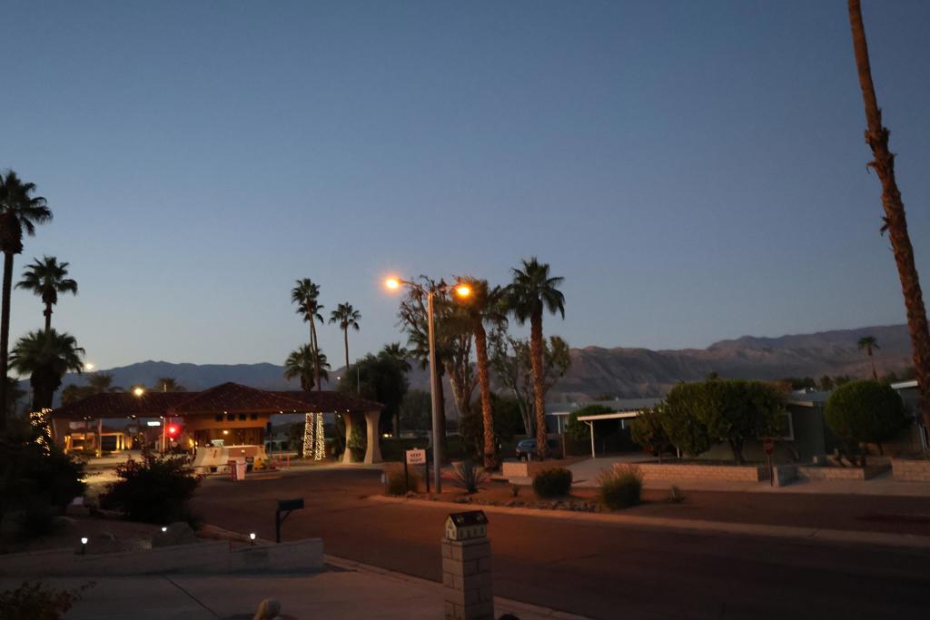 Palm Desert Greens - Manufactured In Park