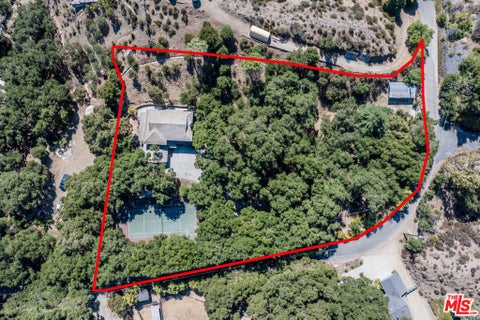 Photo of 730 Crater Camp Drive, Calabasas, CA 91302 (MLS # 26660803)