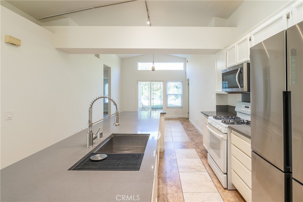 Campus Hills (Classic) (341) - Residential Lease