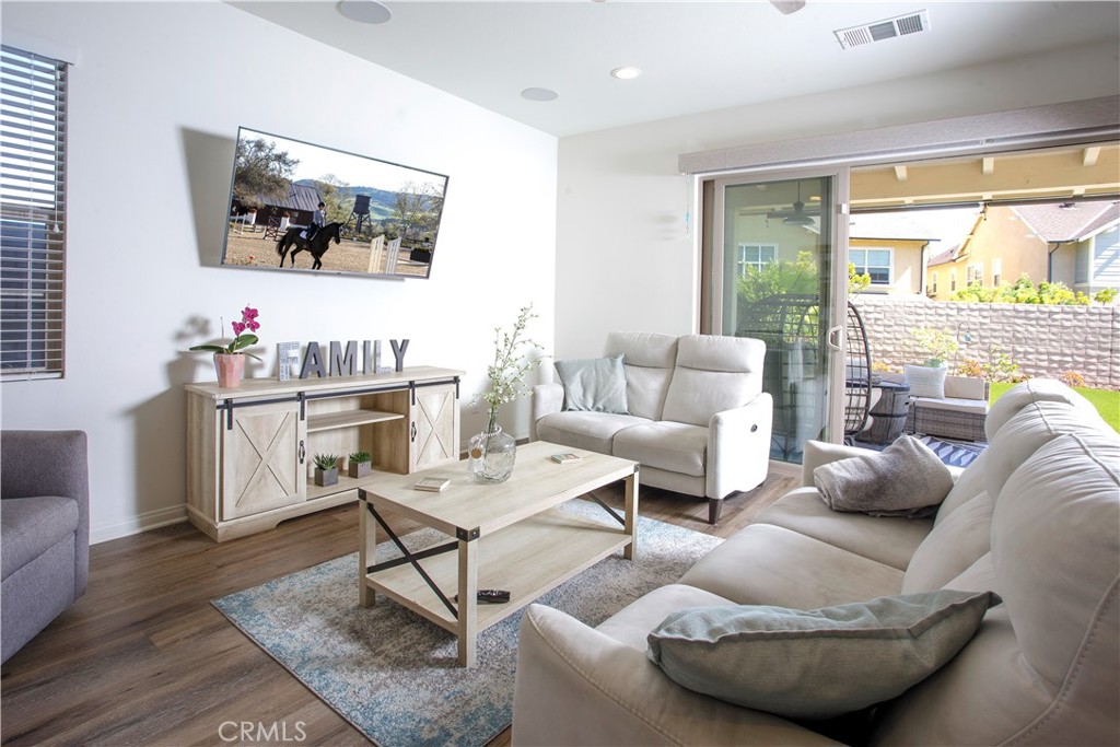 Heirloom (ESHEIR) - Residential