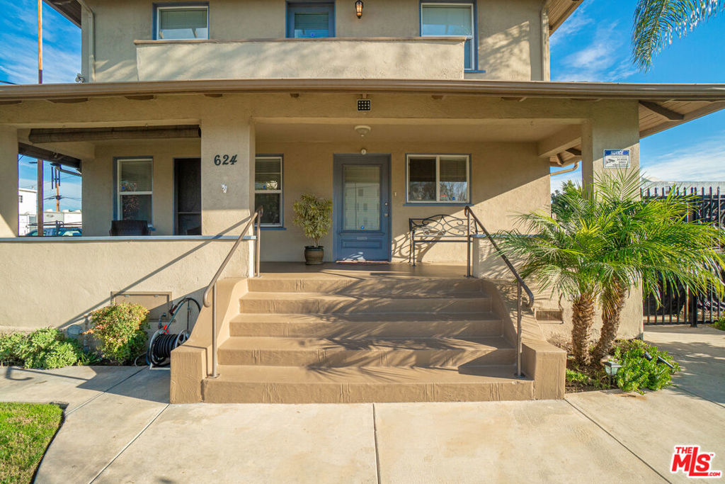 624 S Chicago Street