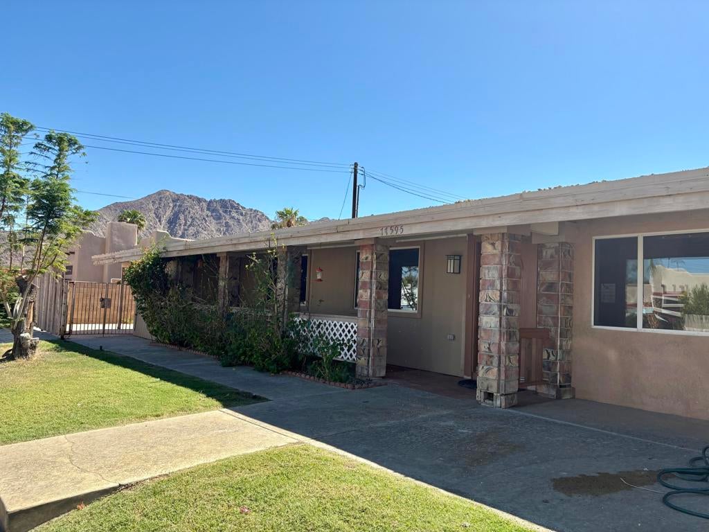 77595 Calle Nogales