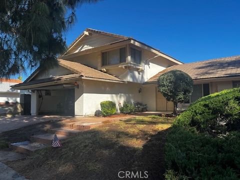 Photo of 18912 Kinbrace St, Porter Ranch, CA 91326 (MLS # DW26046031)