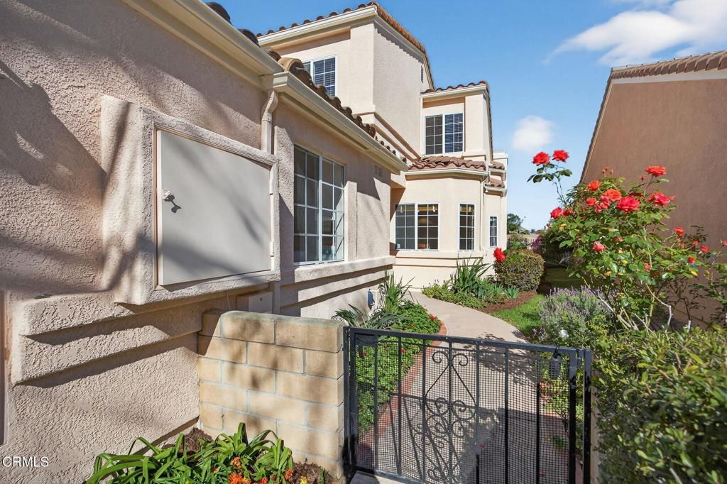 Photo of 2177 Eastridge Trail, Oxnard, CA 93036 (MLS # V1-35284)