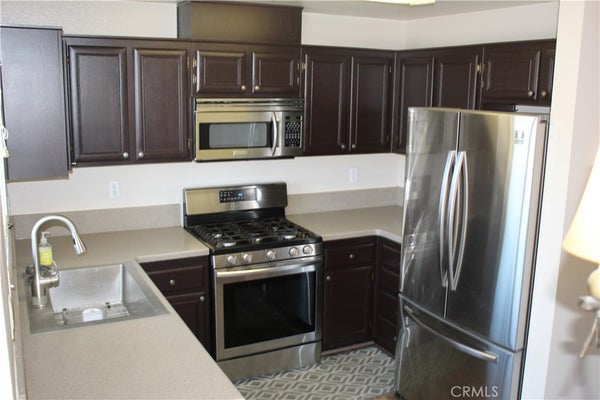 1530 E SPRUCE ST UNIT I, PLACENTIA, CA 92870 - Image 2a6b2fb2f5c31fdd5db8b2d1f1190280/3491260441