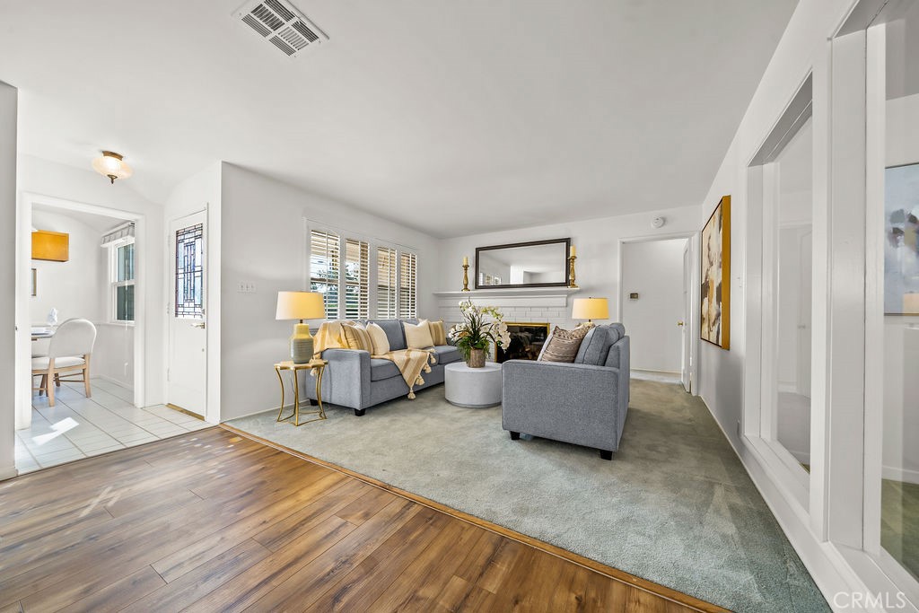 Properties 2 1135 Coronet