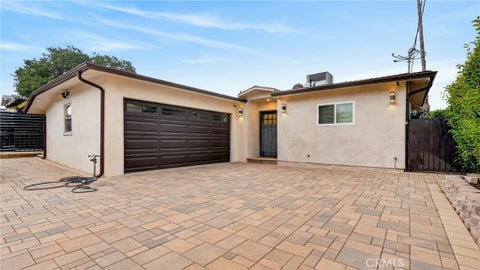 Photo of 10855 Oro Vista AVE, Sunland, CA 91040 (MLS # GD26098607)