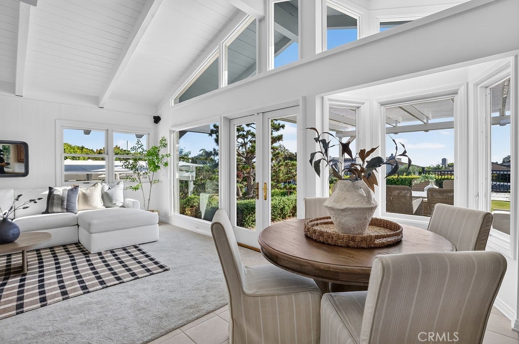 2715 Island View Drive, Corona Del Mar CA 92625 - Photo 15