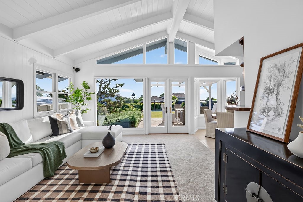 2715 Island View Drive, Corona Del Mar CA 92625 - Photo 14