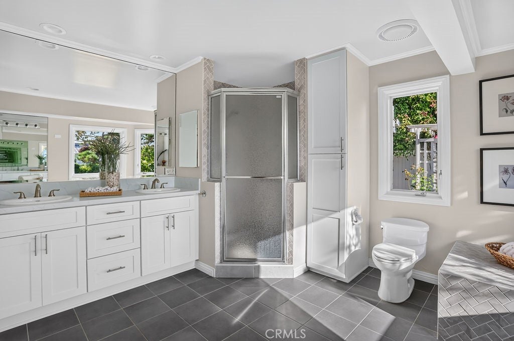 2715 Island View Drive, Corona Del Mar CA 92625 - Photo 31