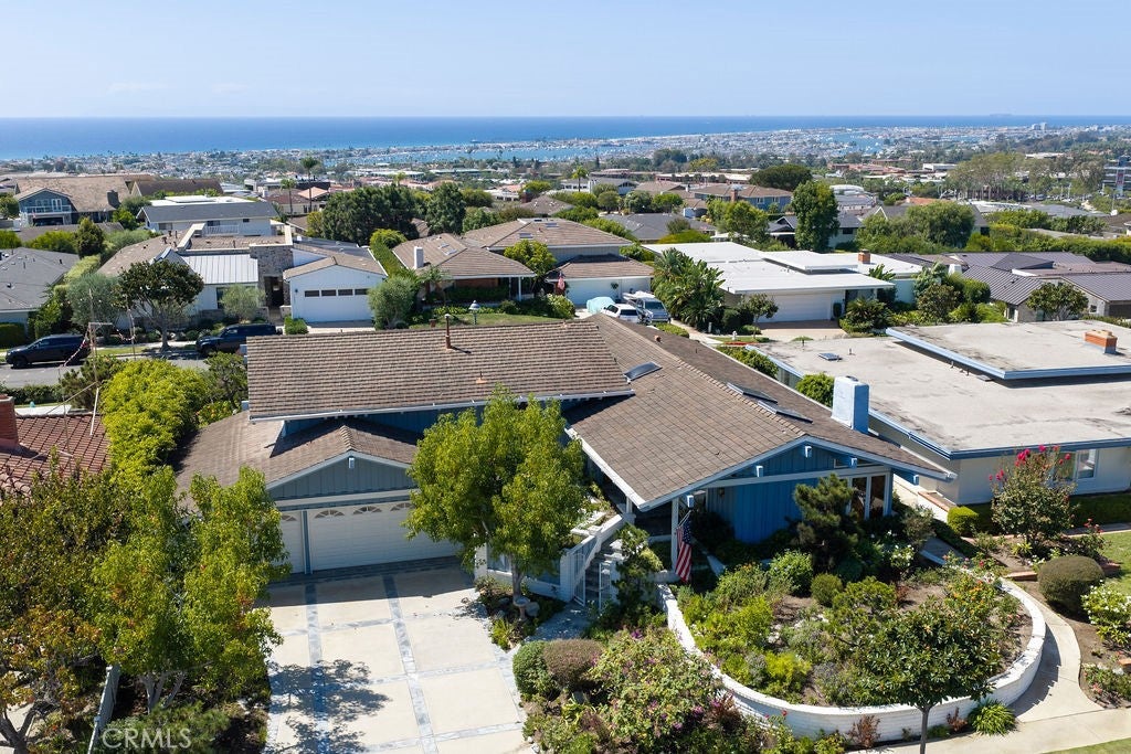 2715 Island View Drive