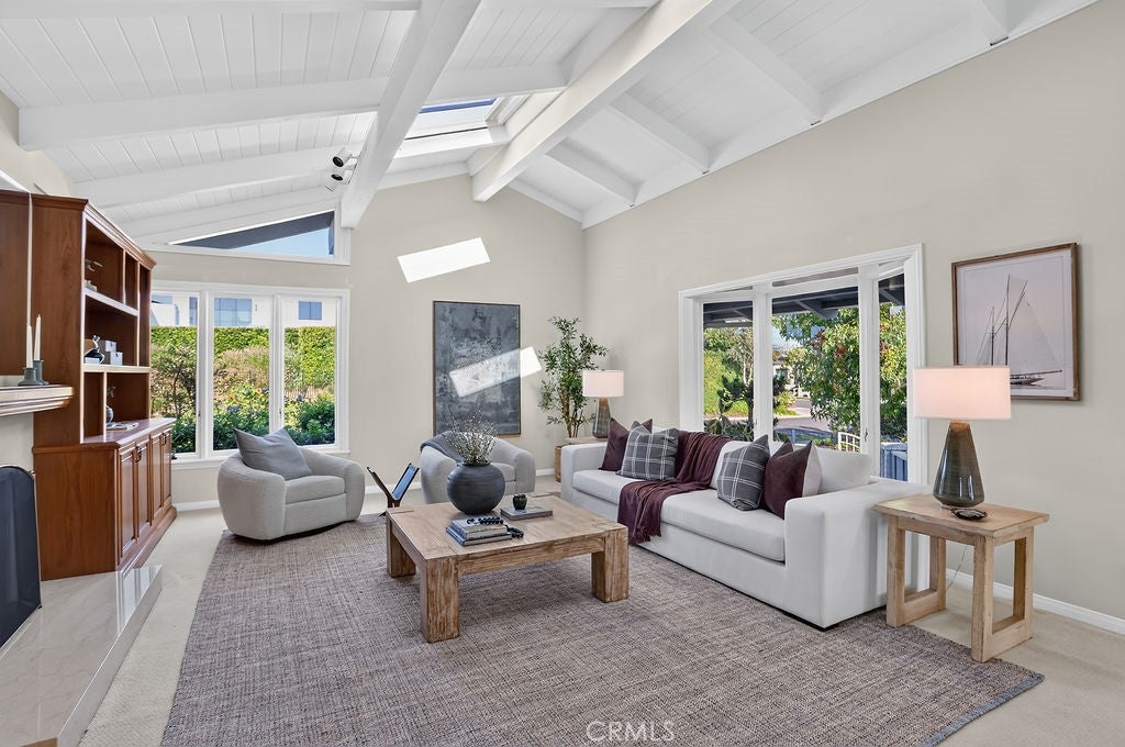 2715 Island View Drive, Corona Del Mar CA 92625 - Photo 10