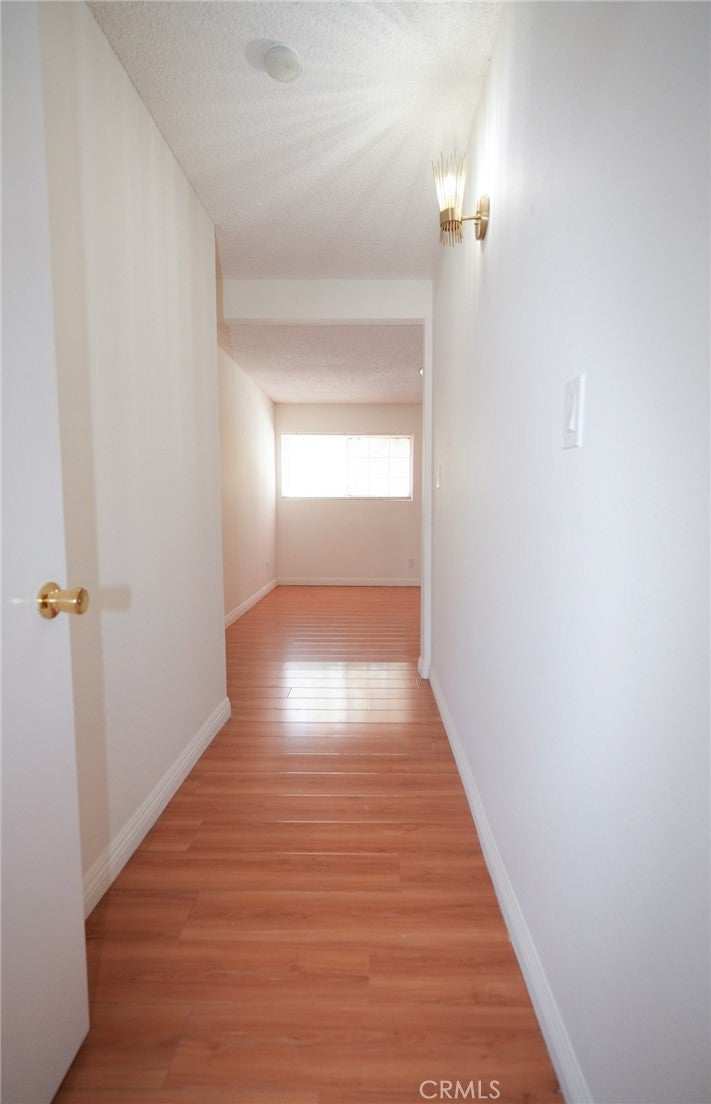 16600 Seville C