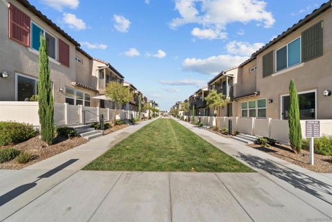 Tiny photo for 39392 Corvina Ln LN, Temecula, CA 92591 (MLS # 260022153SD)