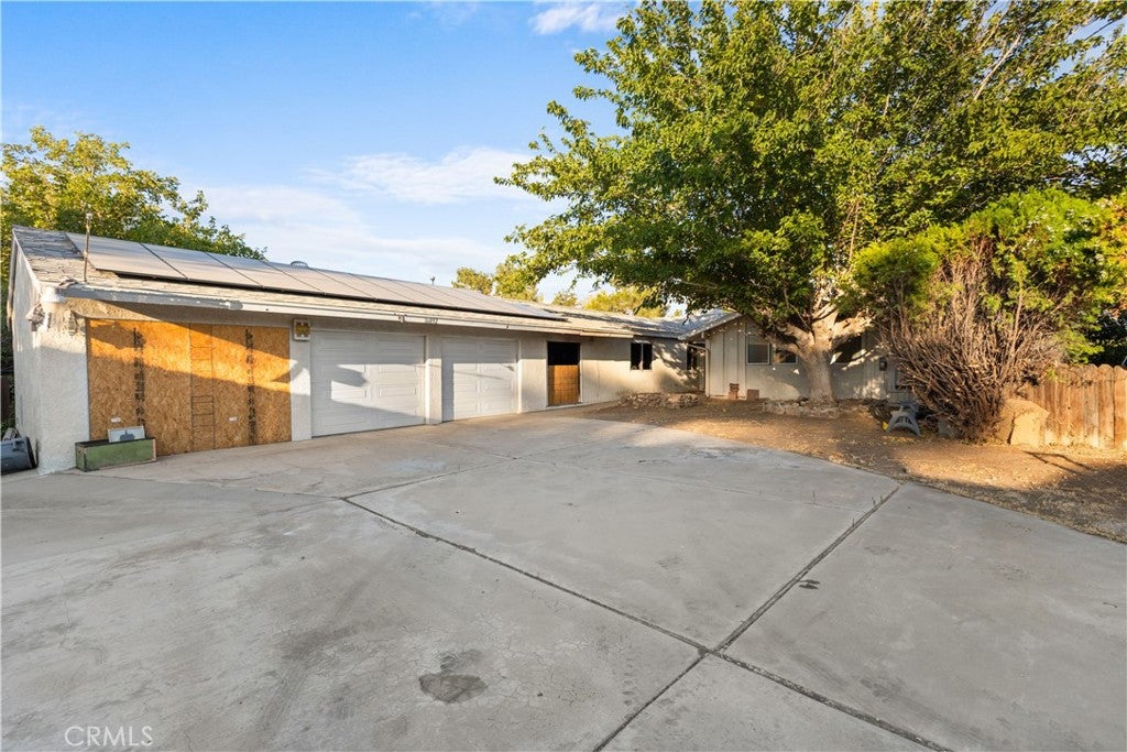 16092 Lakewood Place