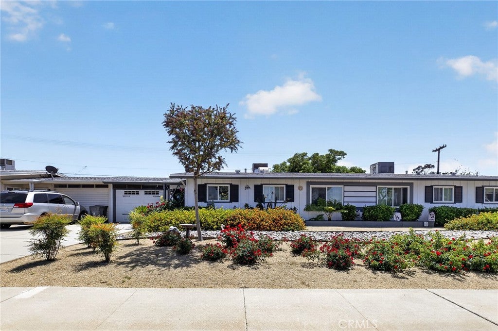 26381 Cherry Hills