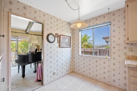 Tiny photo for 11 N Madrid Avenue, Thousand Oaks, CA 91320 (MLS # 226002600)