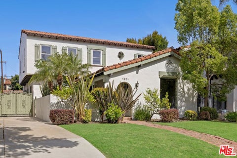Photo of 120 S Poinsettia Place, Los Angeles, CA 90036 (MLS # 26796311)
