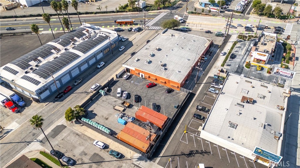 5565 Sheila Street