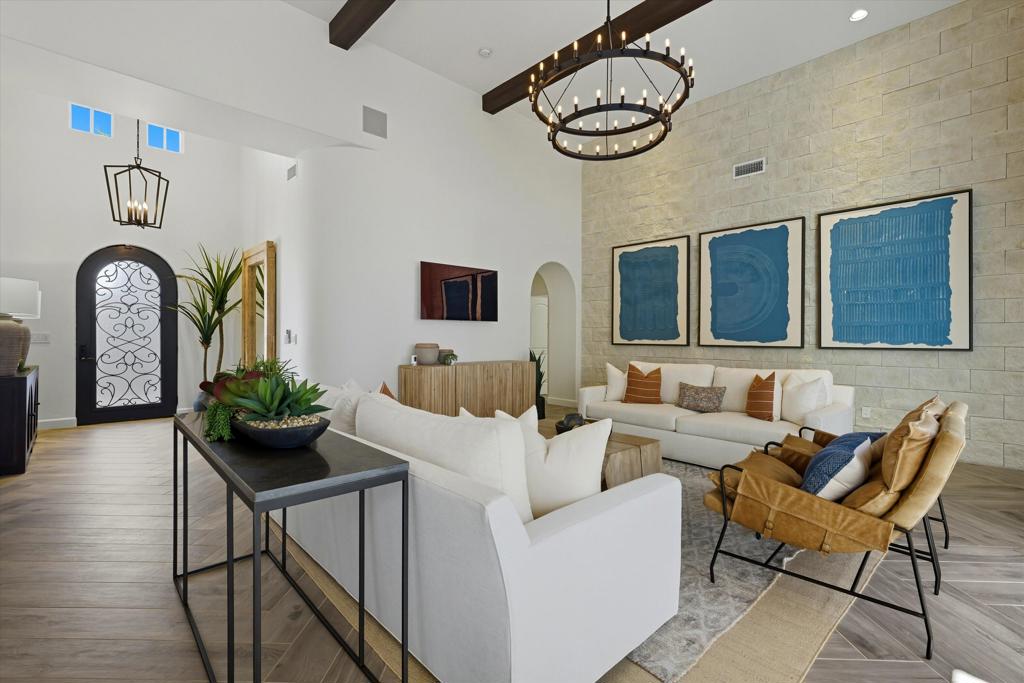 PGA Greg Norman - Residential