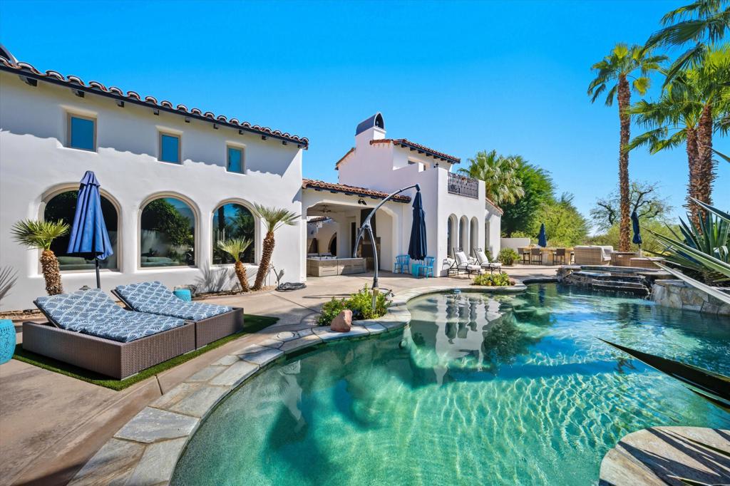 PGA Greg Norman - Residential