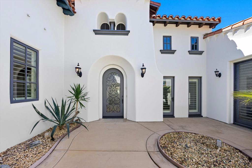 PGA Greg Norman - Residential