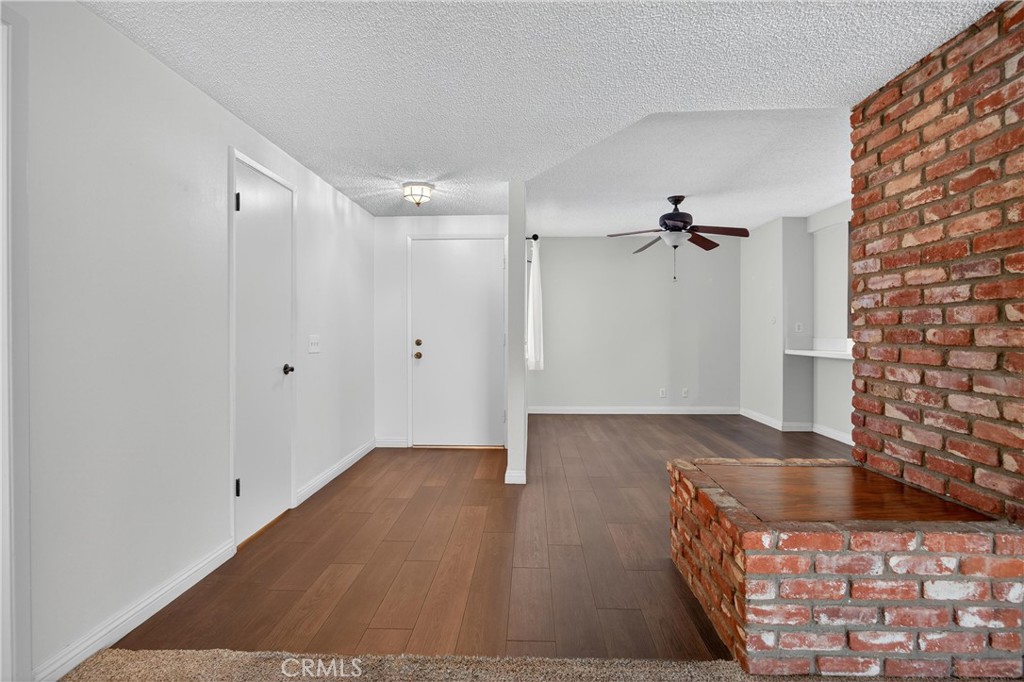 3349 Greenleaf Drive