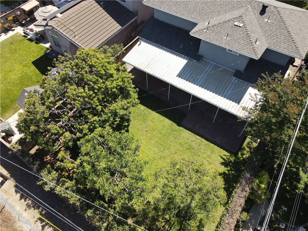 23814 Walnut Street