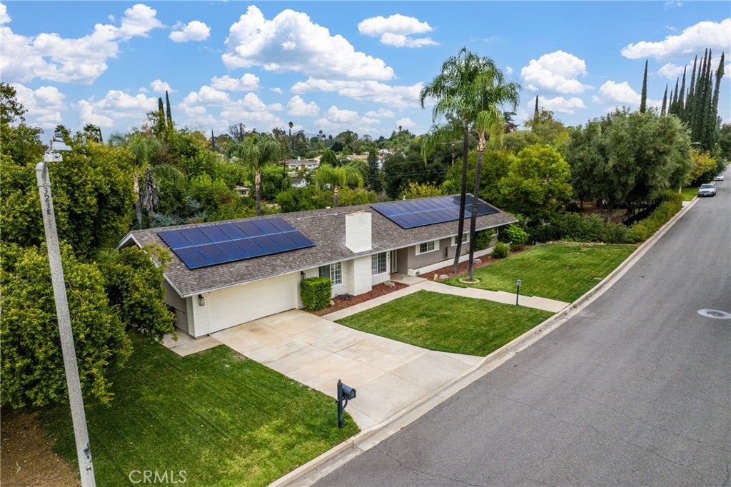 401 Eucalyptus Drive