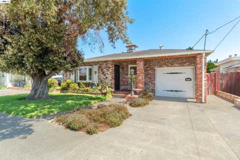 Photo of 15376 Churchill St ST, San Leandro, CA 94579 (MLS # 41145080)