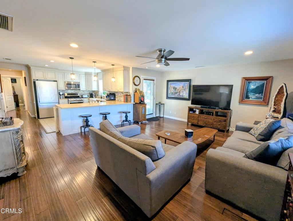 98 Mountain View Street