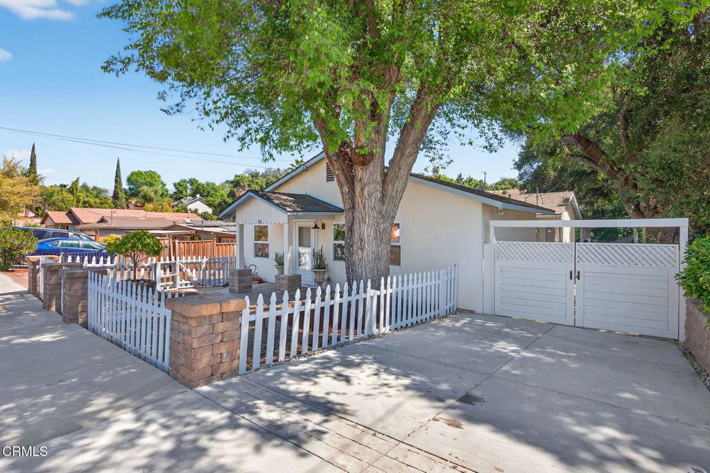 98 Mountain View Street