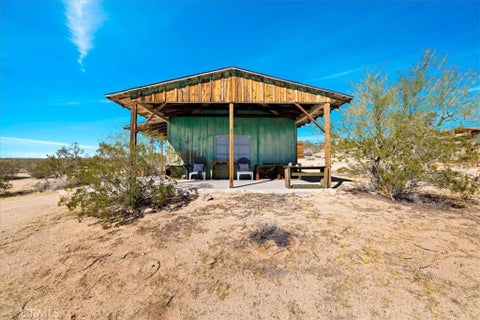 Photo of 64370 Sonora RD, Joshua Tree, CA 92252 (MLS # JT26233459)