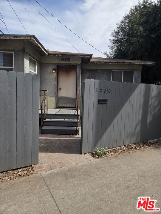 2220 S Bundy Drive