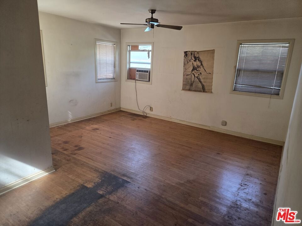 2220 S Bundy Drive