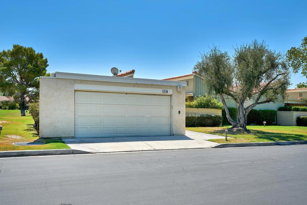39810 Bedford Drive