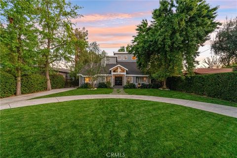 Photo of 23134 Collins Street, Woodland Hills, CA 91367 (MLS # SR25183104) Photo of 23134 Collins Street, Woodland Hills, CA 91367 (MLS # SR25183104)