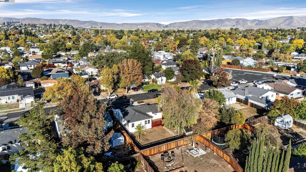 GLENBROOK HGHTS - Residential