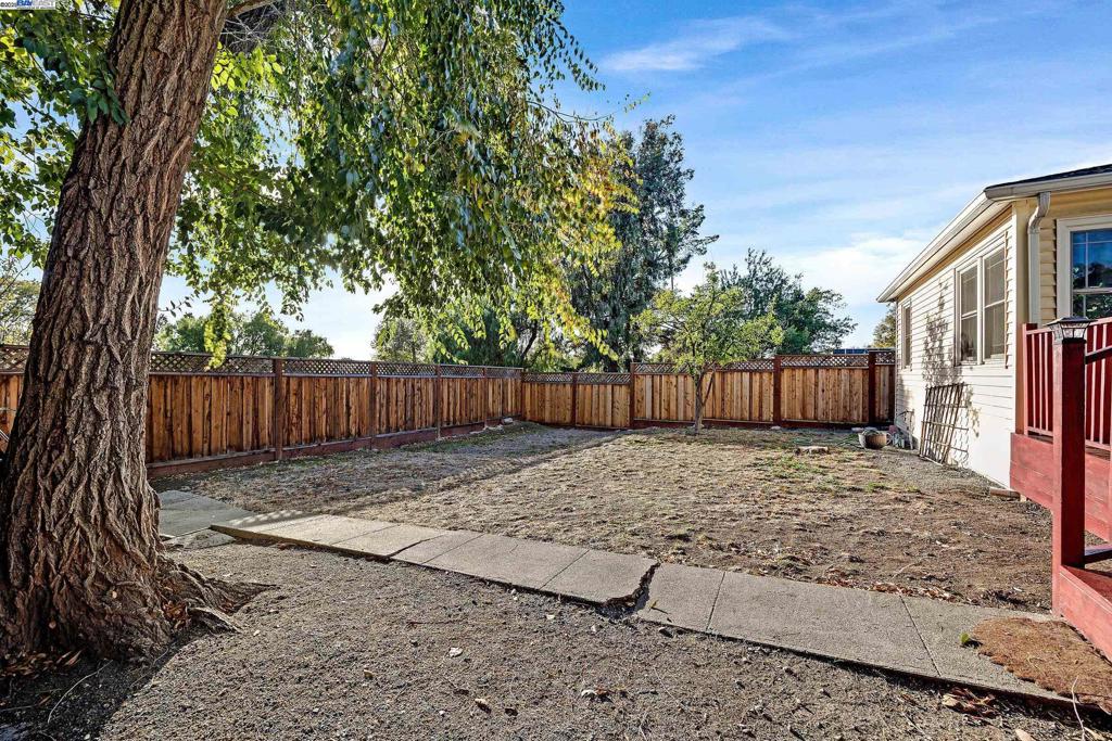 GLENBROOK HGHTS - Residential