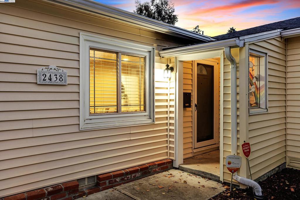 GLENBROOK HGHTS - Residential